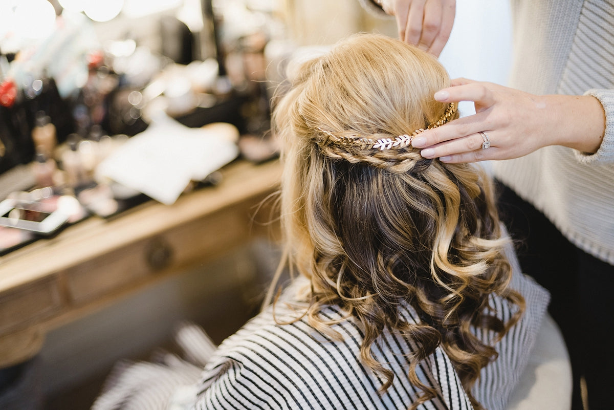 gold leaf wedding hair vine