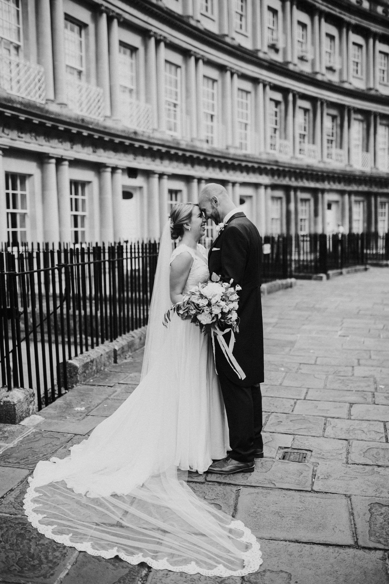 semi edge lace wedding veil