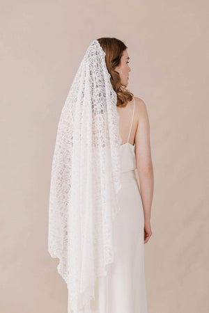 all lace veil