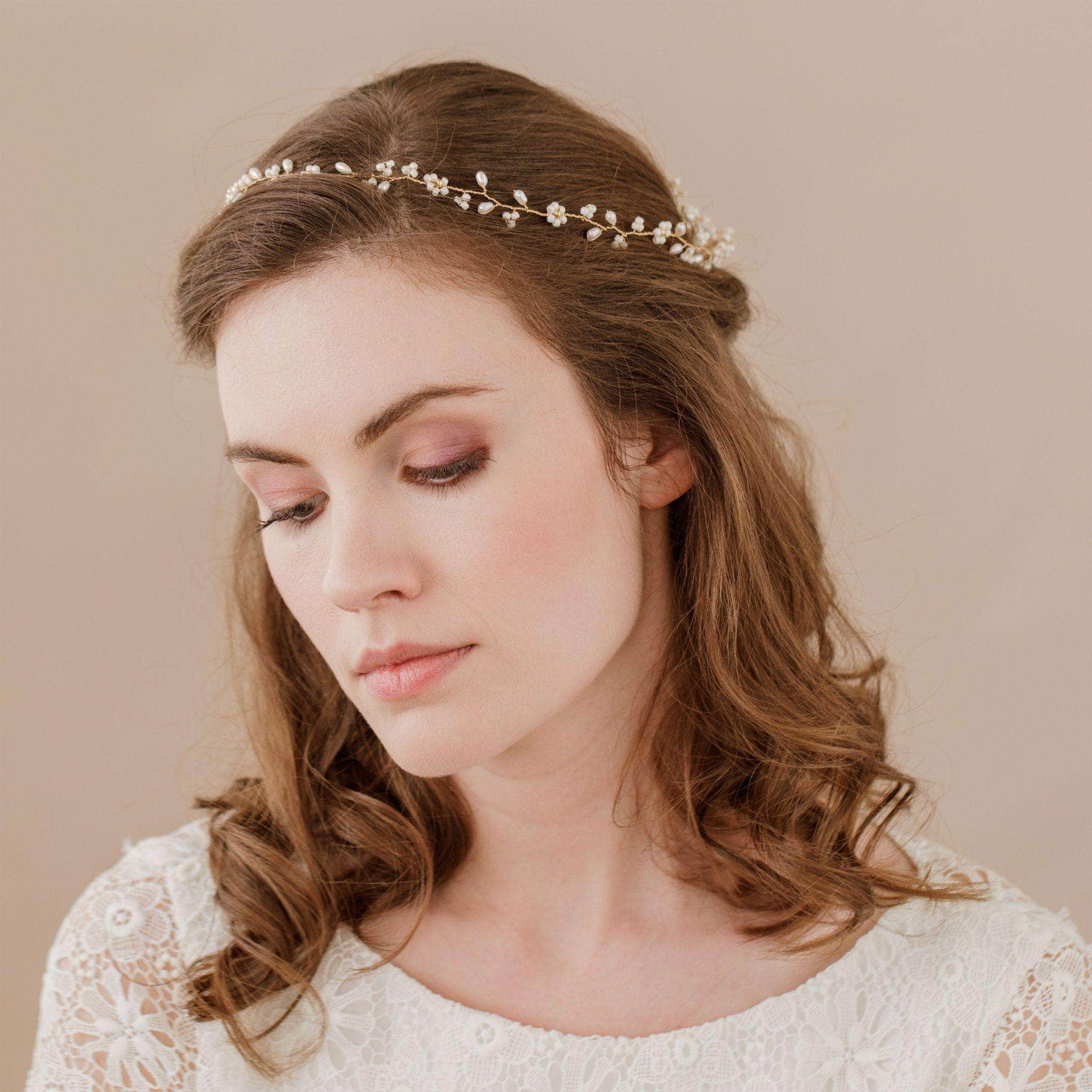 How To Choose A Bridal Headpiece