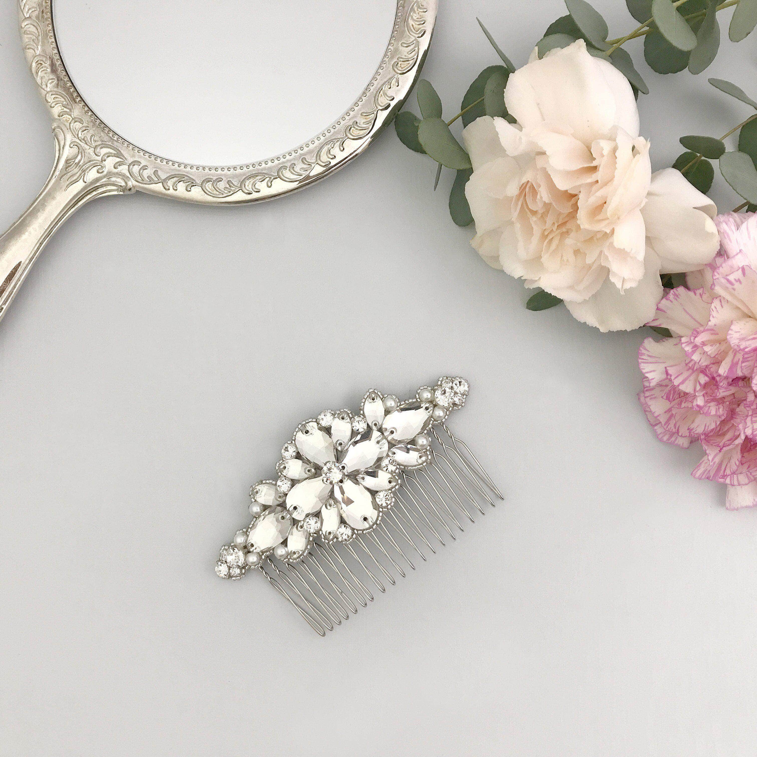 Silver wedding hair comb with crystals and pearls - 'Charia' | Britten Weddings