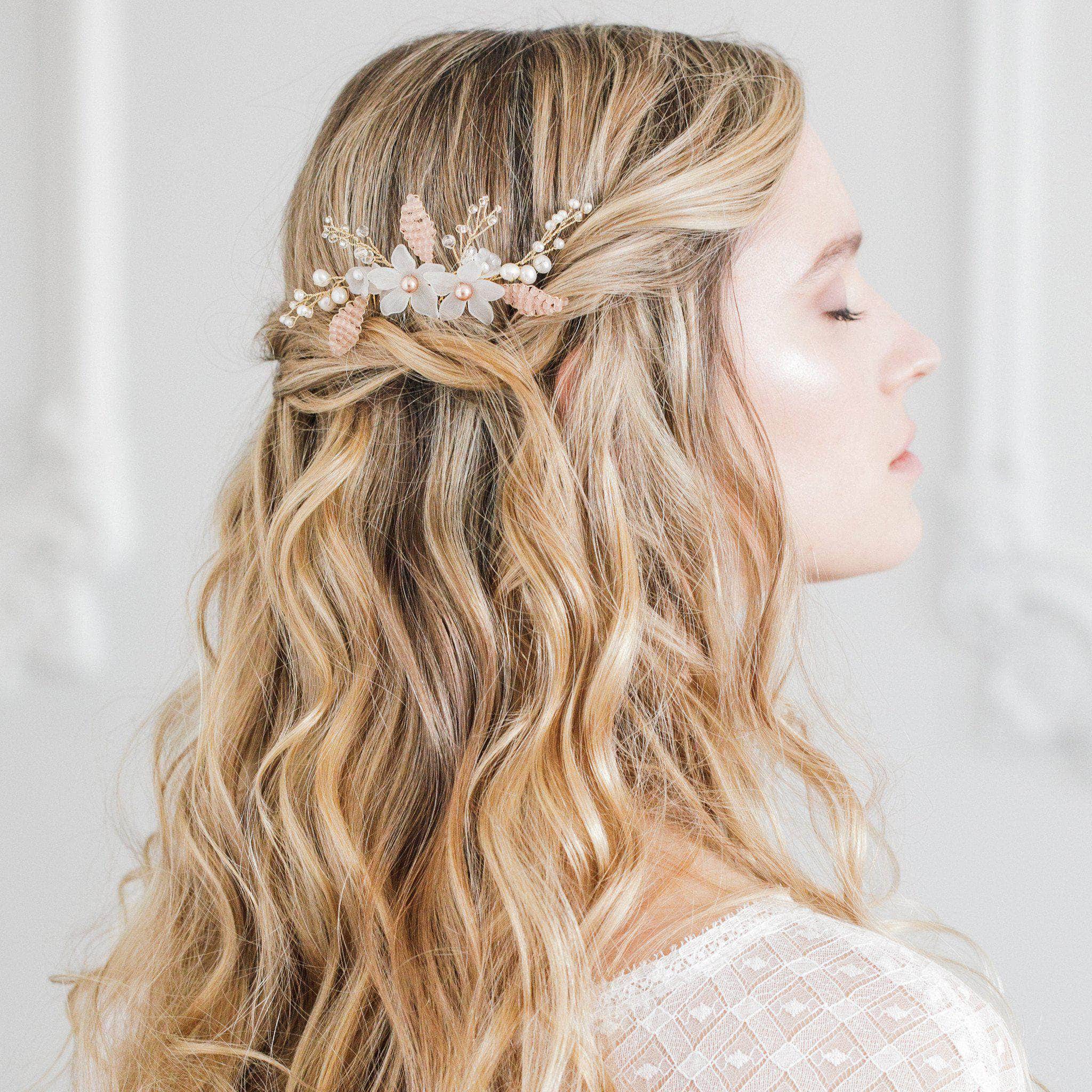 Gold and blush floral wedding hair comb - 'Senna' | Britten Weddings