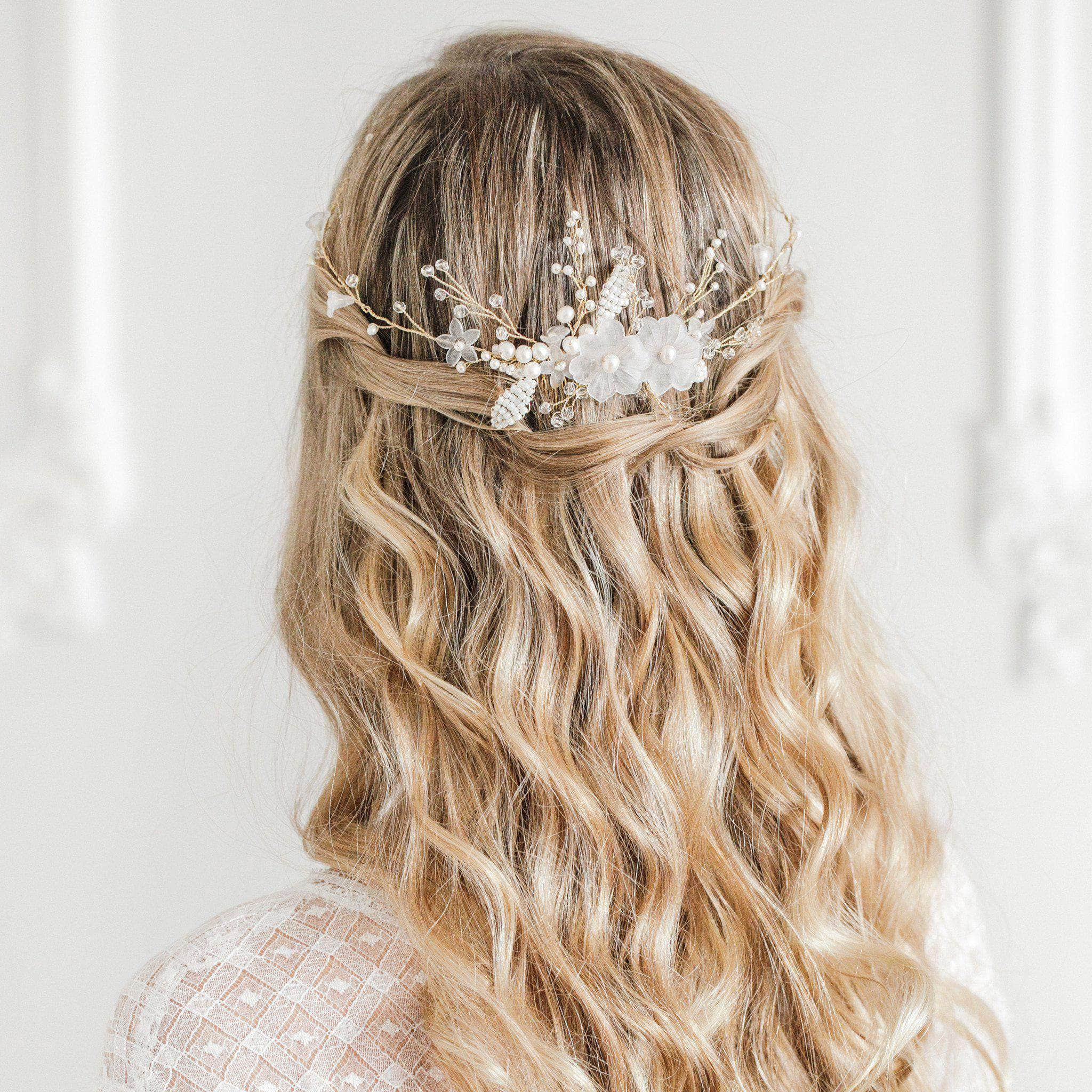 bridal hair with comb