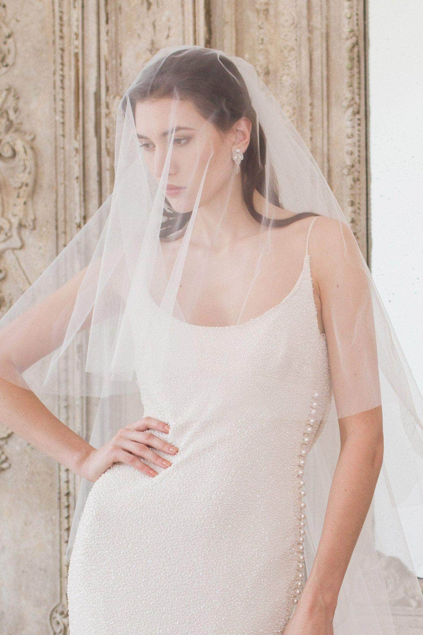 Two tier cut edge wedding veil - 'Saria' | Britten Weddings