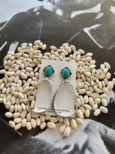Load image into Gallery viewer, The Eric Earrings
