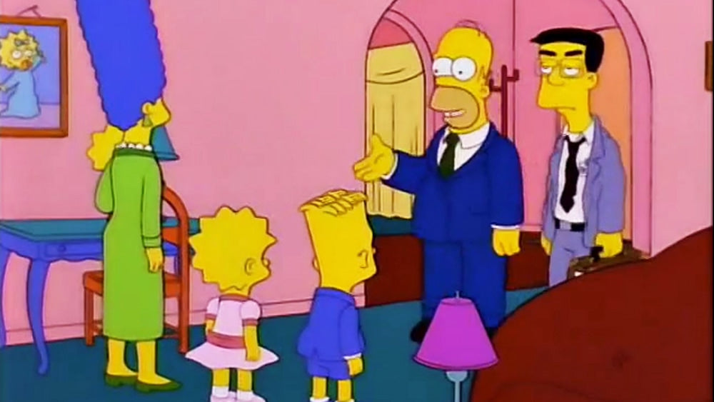 Frank Grims est invité par Homer Simpson et toute sa famille dans le salon.