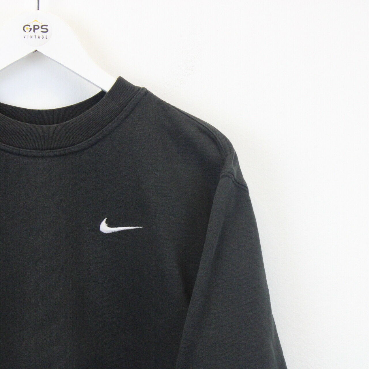 black nike sweatshirt vintage