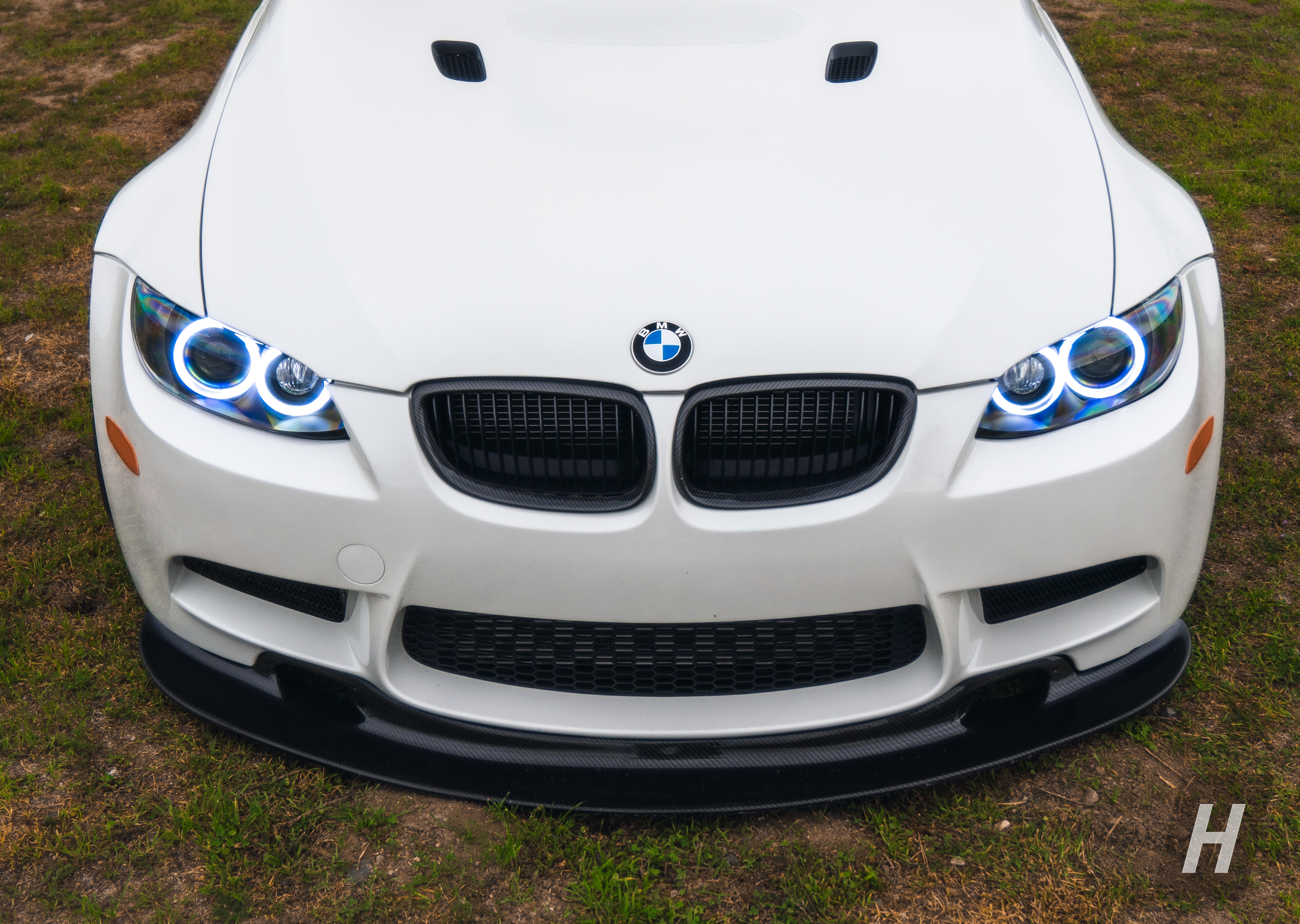 Performance V1 Carbon Fiber Front Grill Set - E92 3-Series | E9X M3