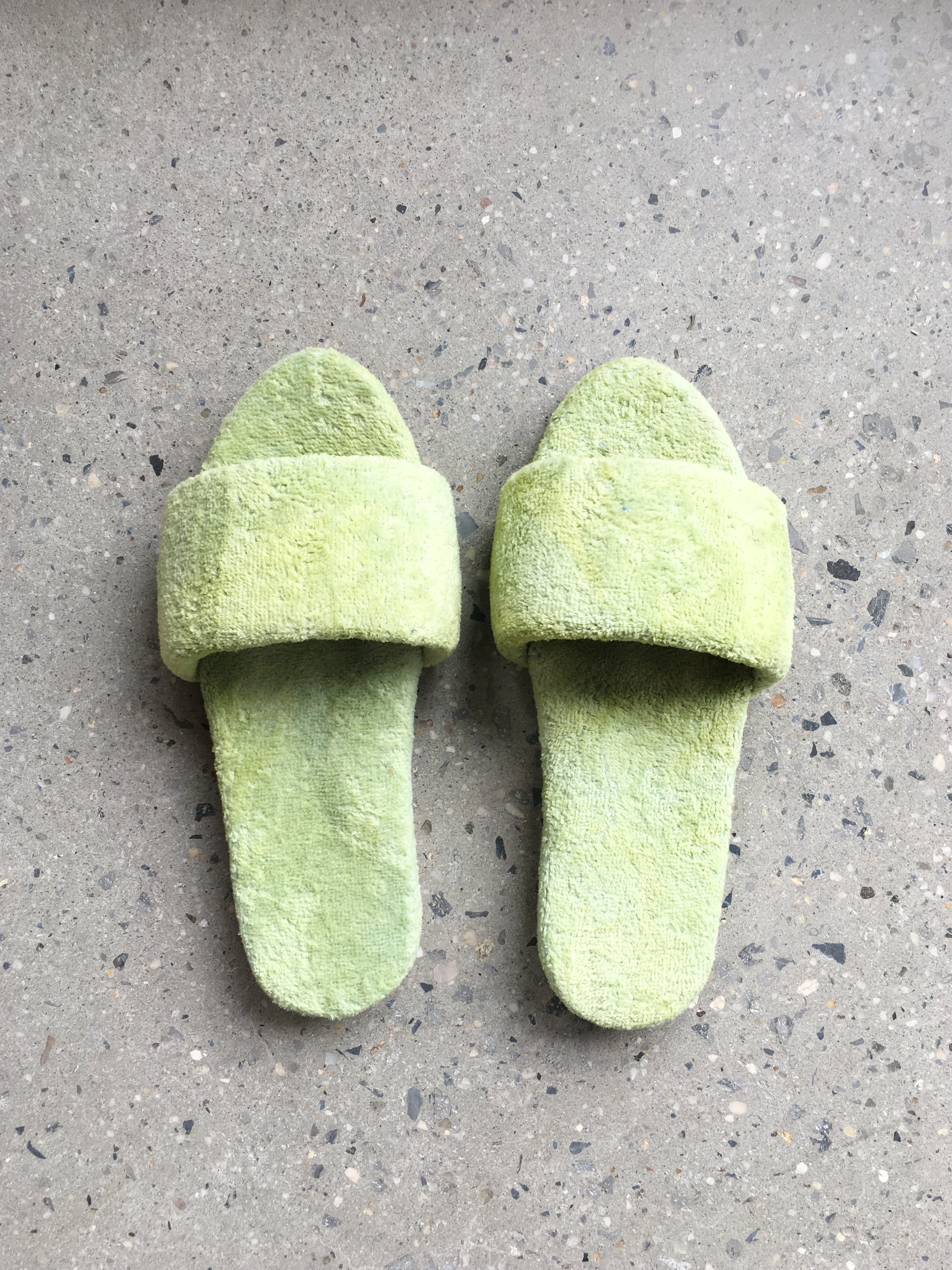 COLORANT X LARRY SHOES | TERRY SANDALS | LIME SIZE 8
