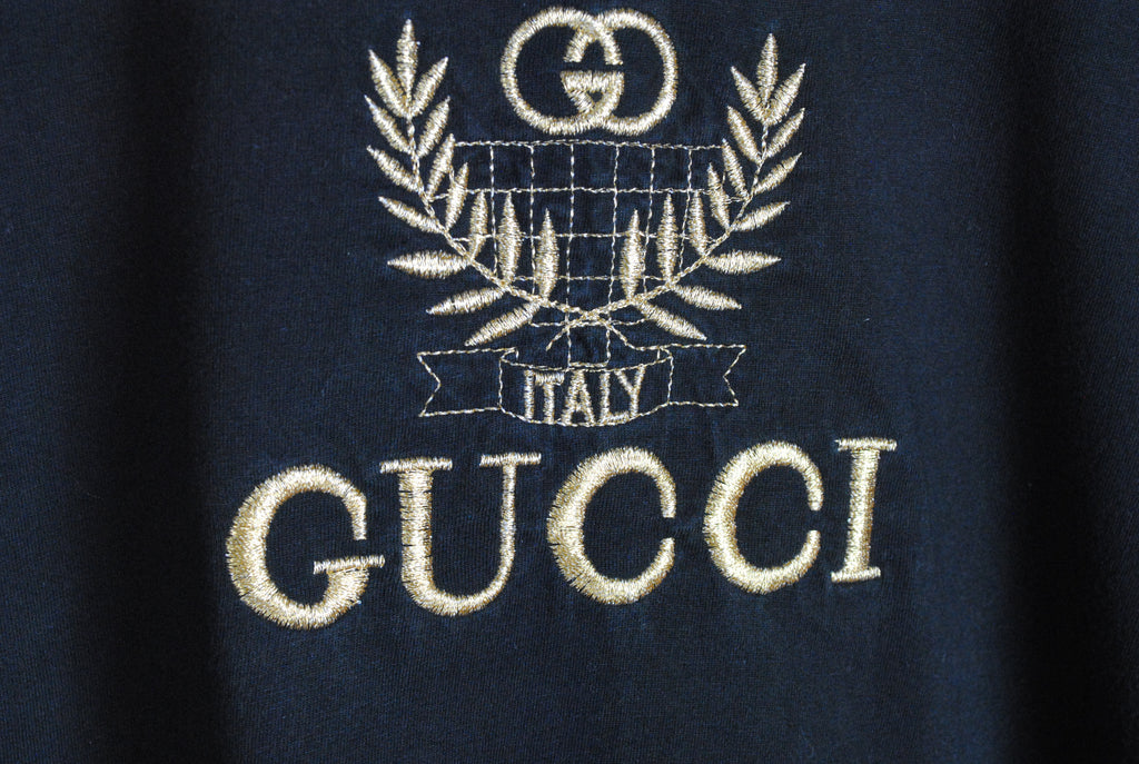 gucci embroidered logo