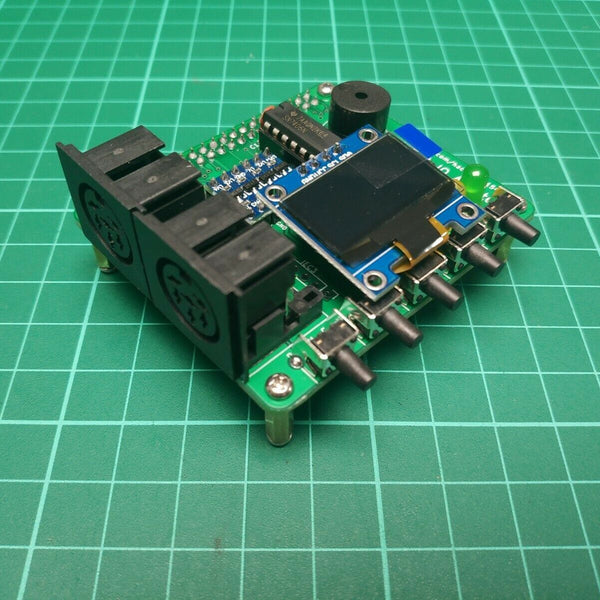 Soigeneris - your resource for hi-tech hobbies. Commodore 64, 128 6-pin  round DIN connectors for IEC serial port