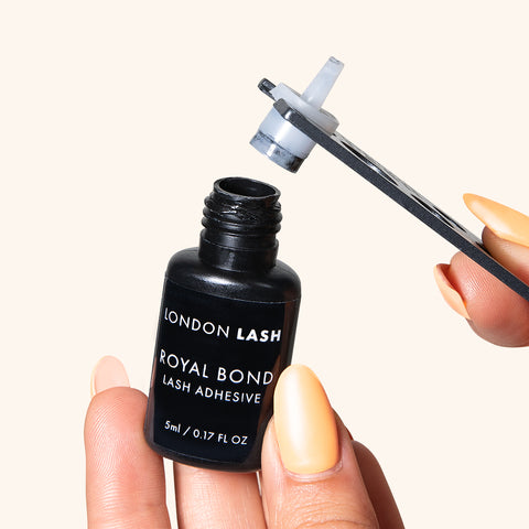 From Sticky Mess to Stunning Lashes: Top Lash Glue Hacks