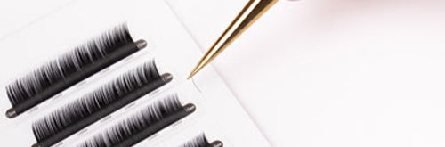 Everything You Need to Know About Classic Lashes