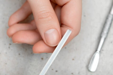 Nail preparation for gel nails