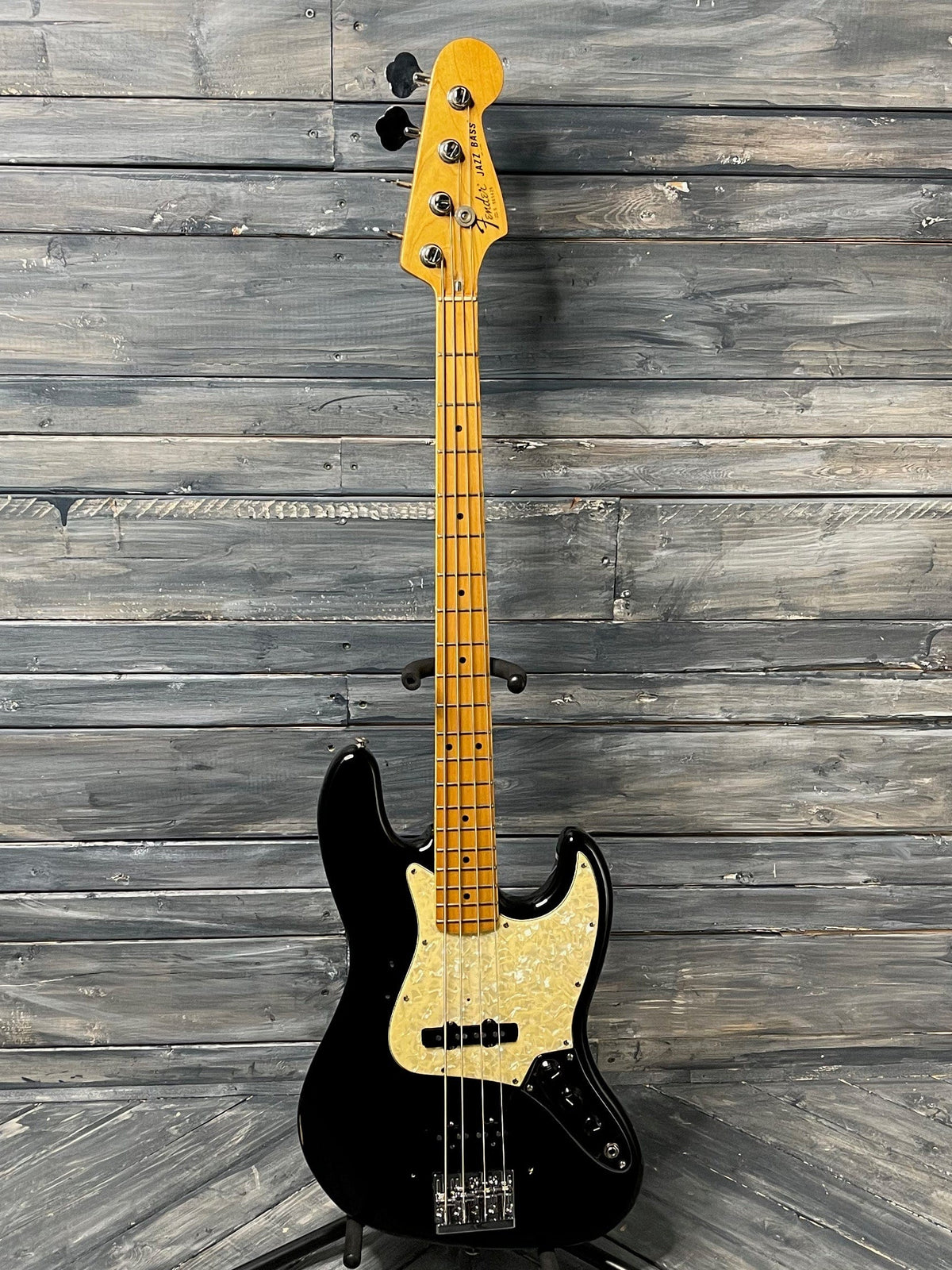 1982 jazz bass