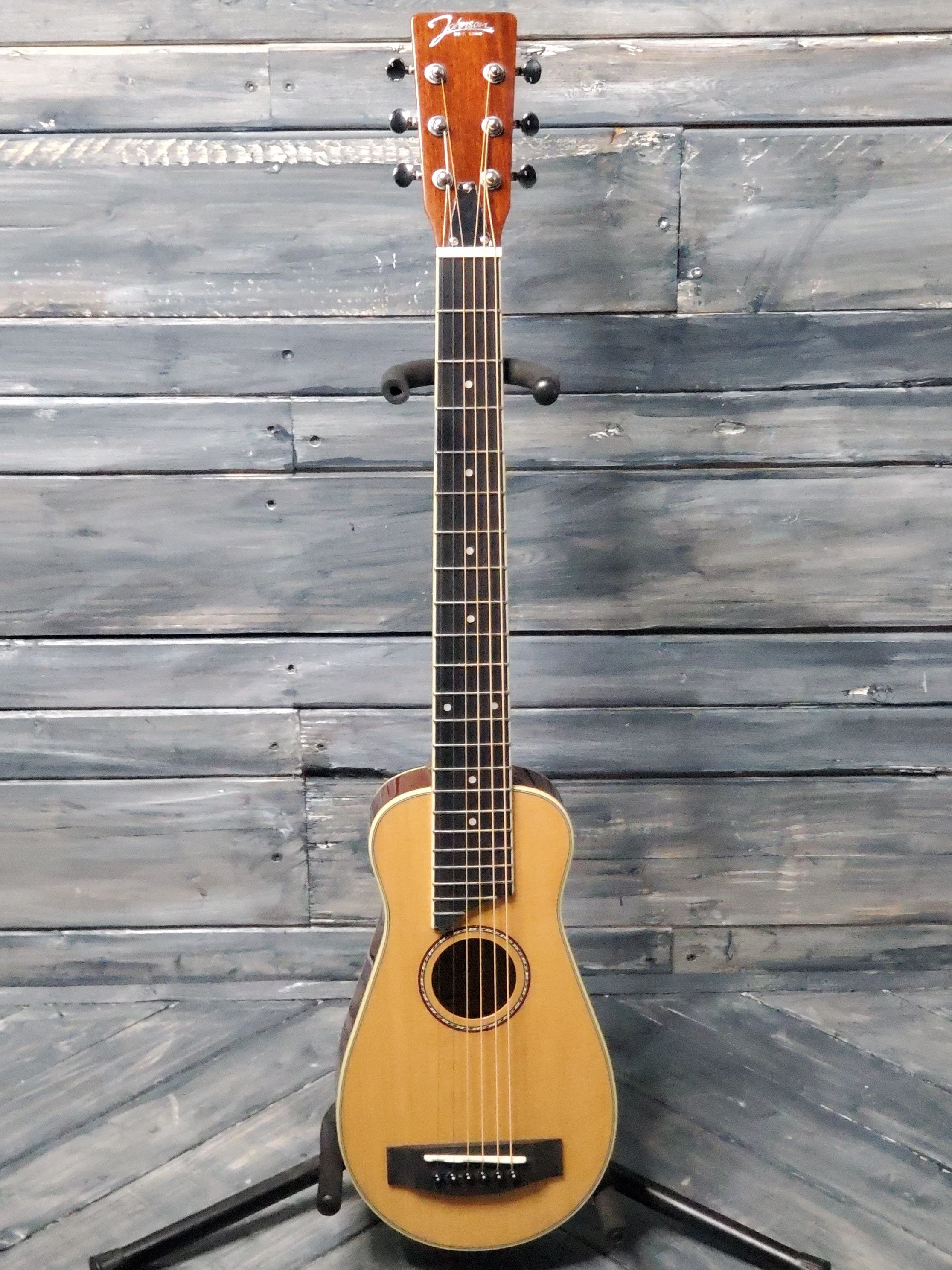 johnson travel guitar