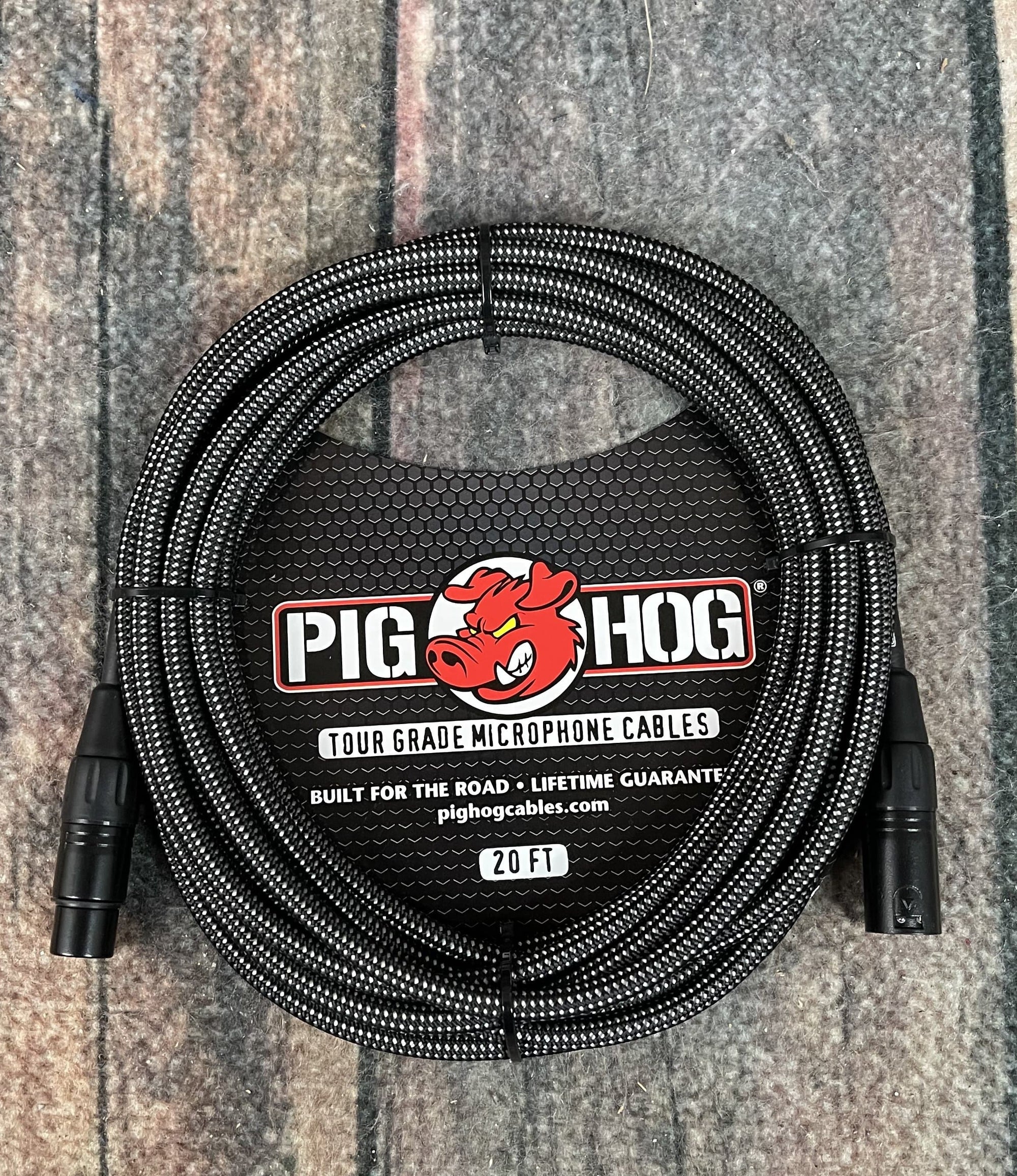 Pig Hog PHSC3SPK Speaker Cable, 3ft (14 gauge wire), Speakon to