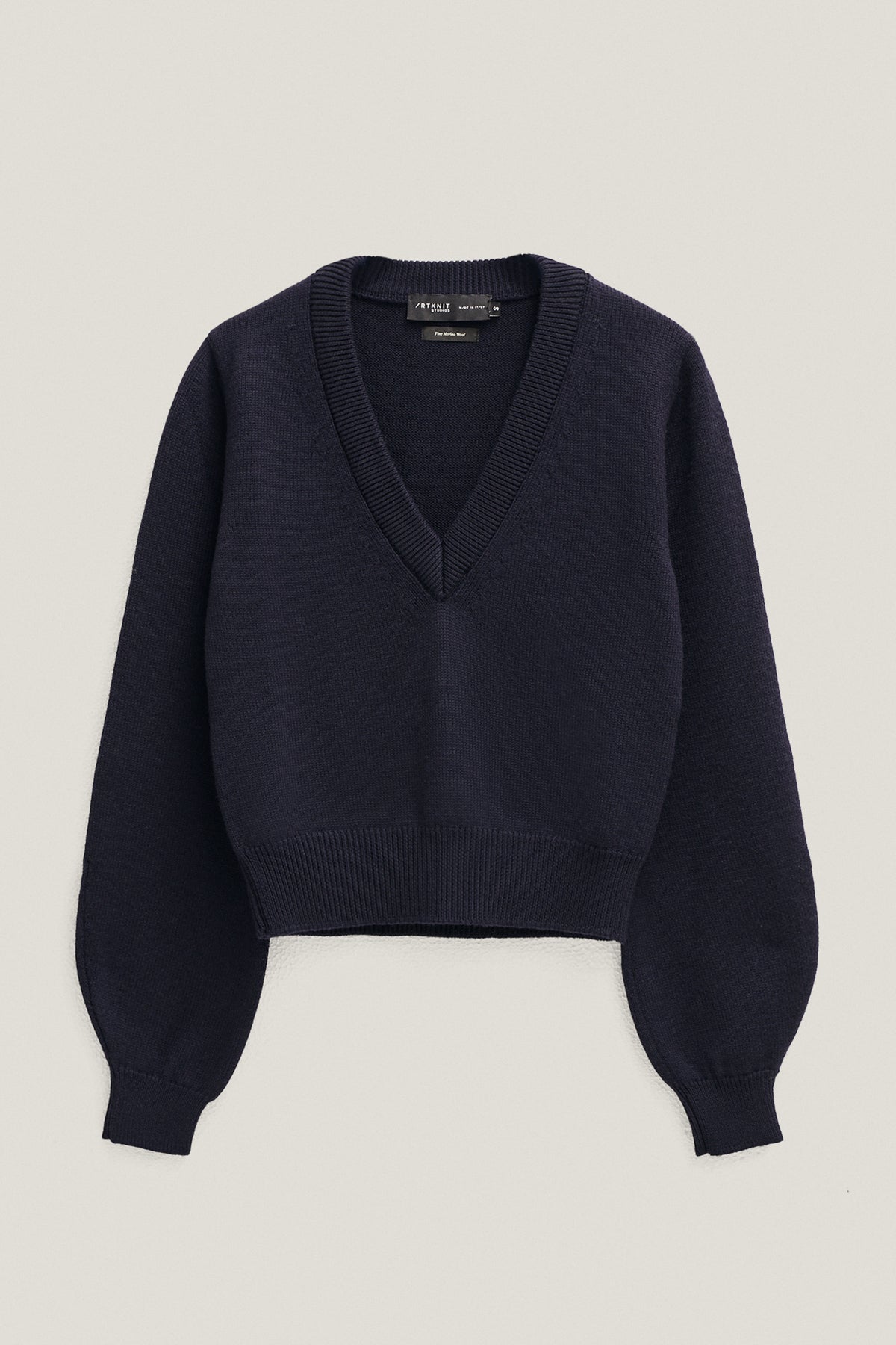 Blue Navy | The Cropped V-neck Sweater