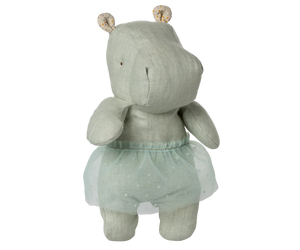 Maileg Safari friends, Hippo w. skirt, Small (Mint or Soft Rose) - Years Of Play