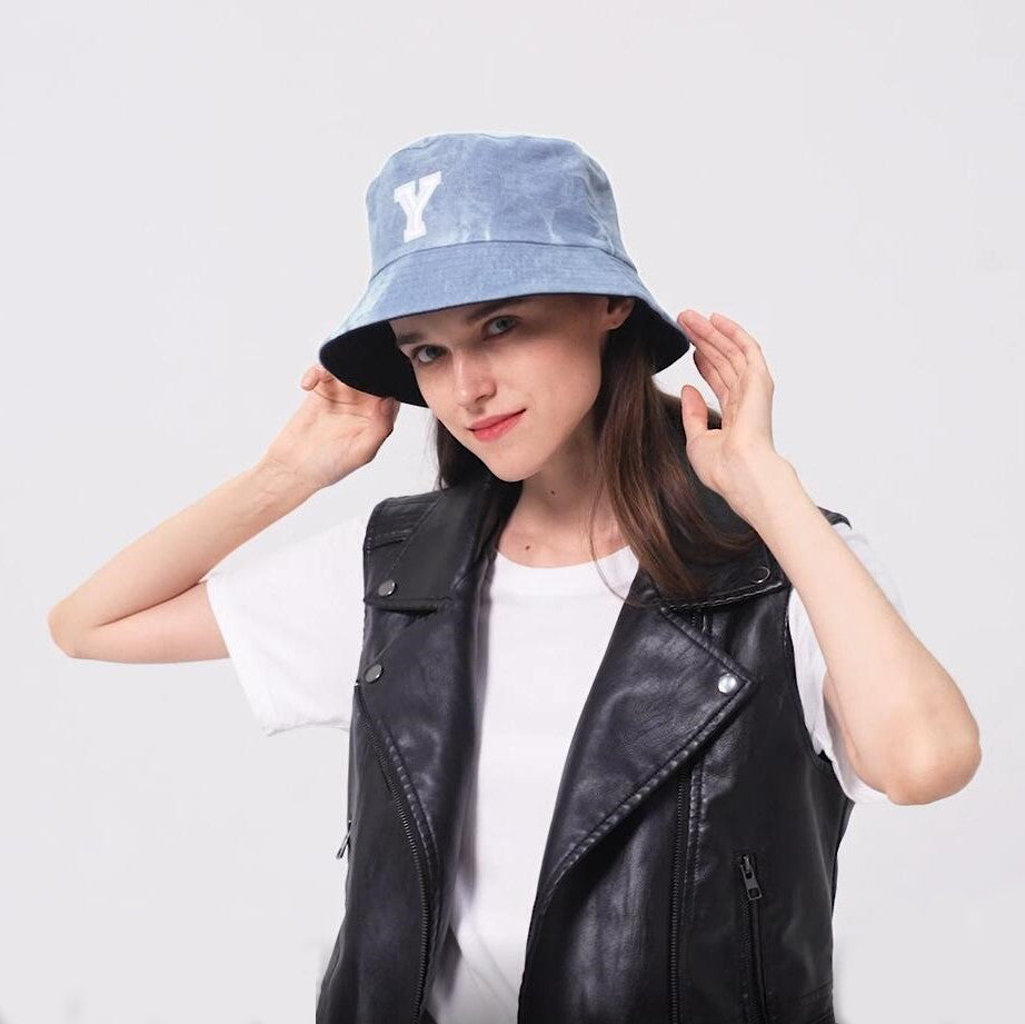 HIMODA denim bucket hat with embroidered initial - reversible 