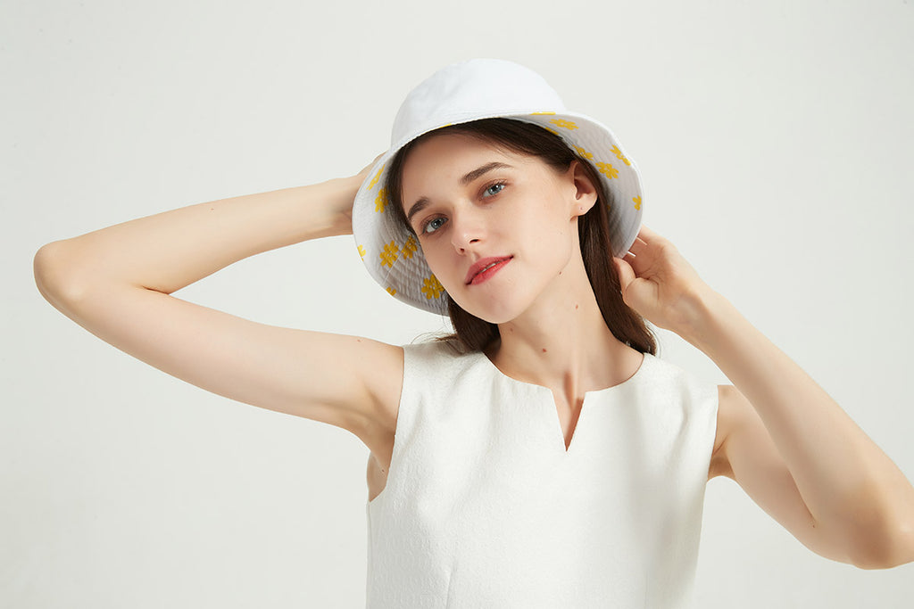 HIMODA reversible bucket hat with daisy - white-yellow 4