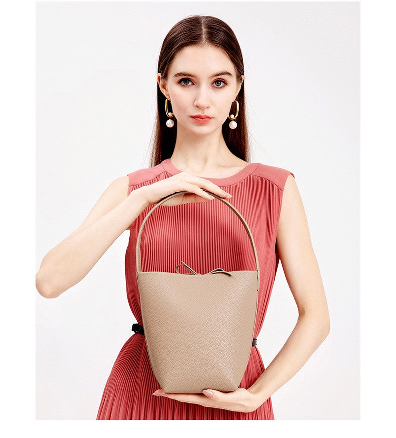 HIMODA leather bucket shoulder bag with tie on top - detail 3