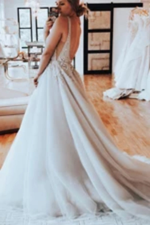 wedding dresses with cap sleeves and open back