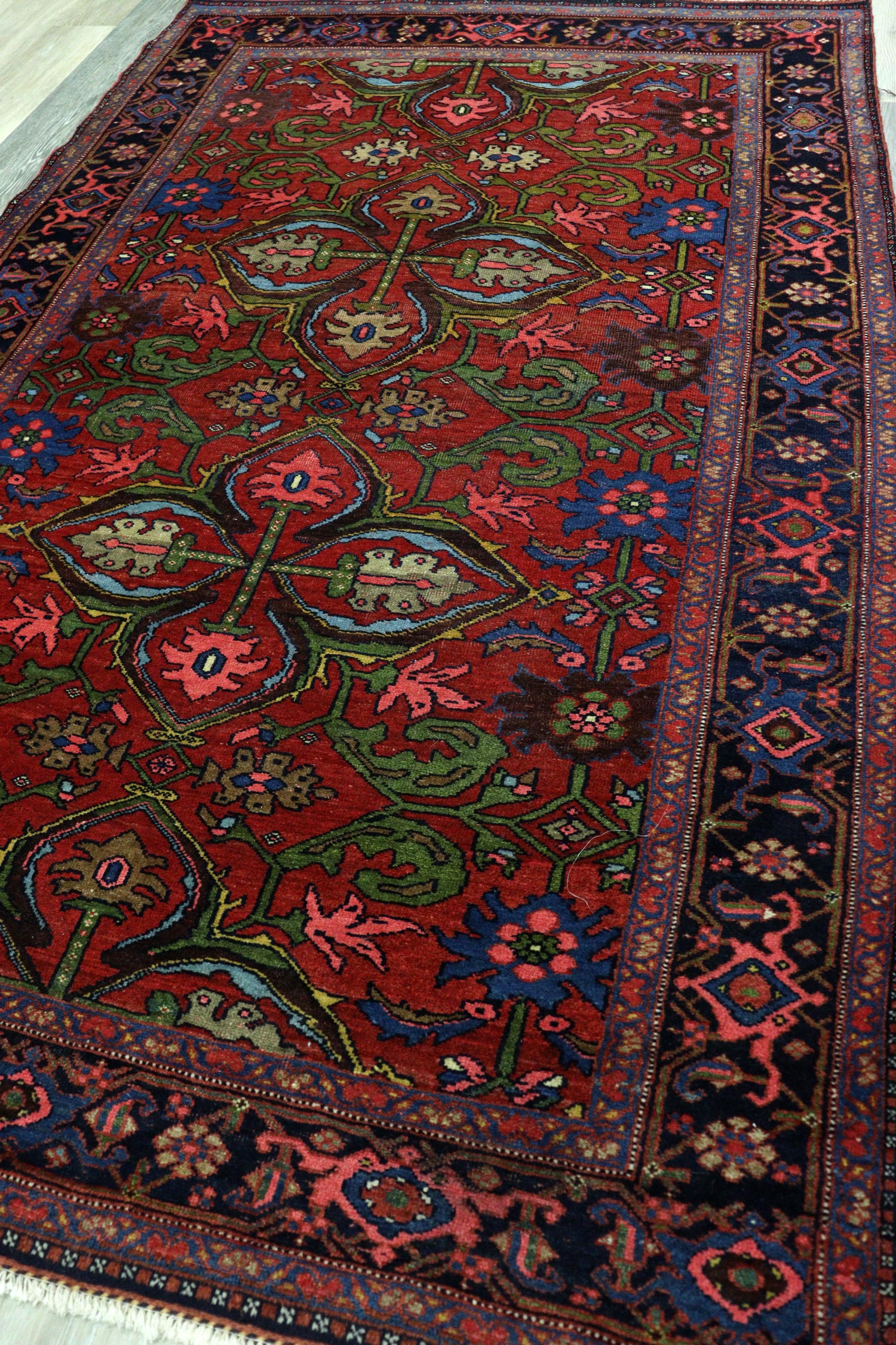 Exquisite Persian Bijar Rug 2'4 X 3'5 - Timeless Beauty