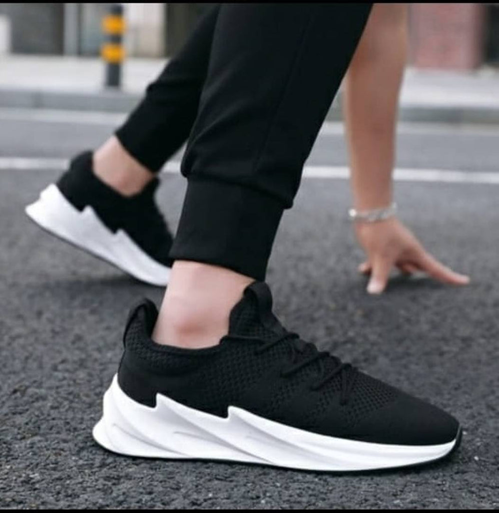 trendy black shoes