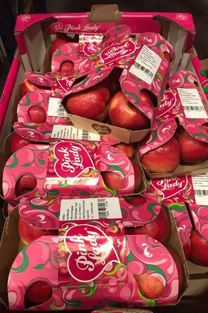 BoxNCase Organic Pink Lady Apples