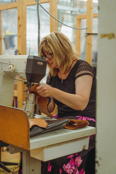 Sanders Shoe Factory Machinist Stitching Shoes