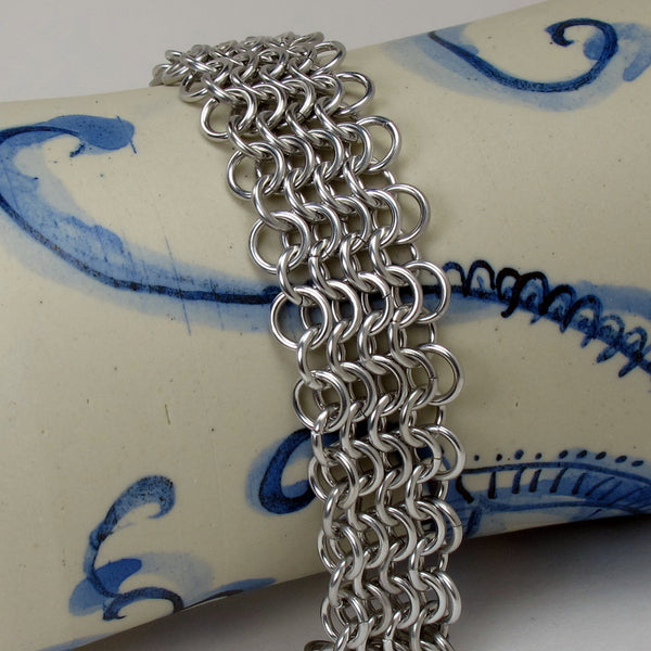 European 4 in 1 Bracelet – KnittingMetal