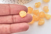 Piedra de imitación de cuentas acrílicas de pepita amarilla clara de 10 a 18 mm, creación de joyería de plástico, lote de 20 gramos G7960