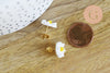 Boucles puces acier doré marguerite blanche résine 13 mm, bijoux cadeau original,la paire G7247-Gingerlily Perles