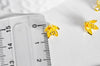 pendentif connecteur fleur dorée, connecteur doré, fleur laiton,création bijou,pendentif doré,pendentif fleur, les 10-G1048