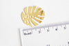Boucles puces fer doré feuille monstera boucle,création bijoux,boucles feuille,sans nickel,la paire, boucle originale,28mm-G1310-Gingerlily Perles