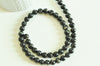 perle ronde coquillage et turquoise noire, perles pierre,fabrication bijoux,turquoise synthétique, fil de 45 perles,8mm G3839