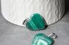 Pendentif coeur agate verte acier argenté, pendentif pierre agate naturelle verte,création bijoux en pierre naturelle, 23mm, l'unité G3991