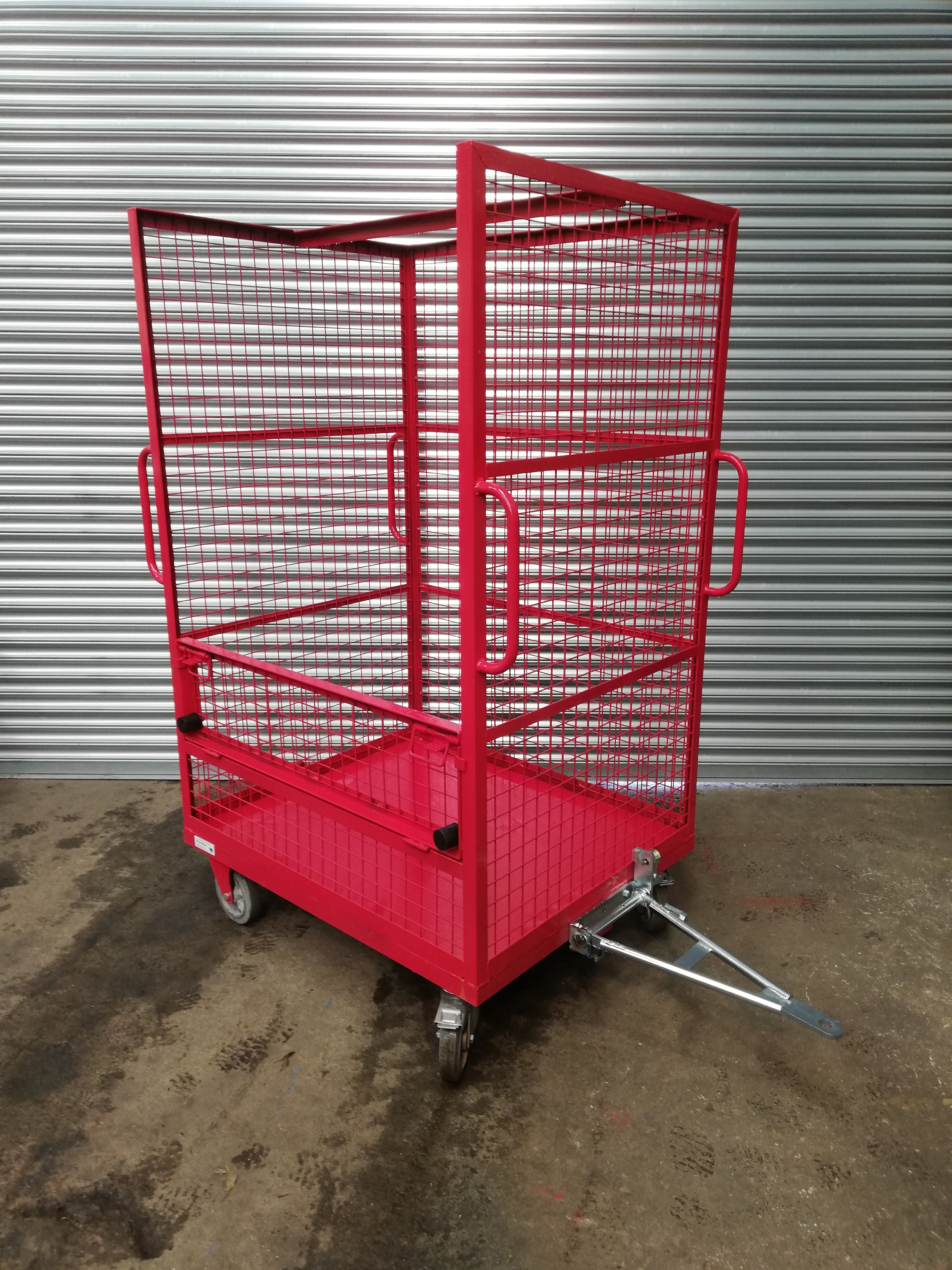DPD Towable cage