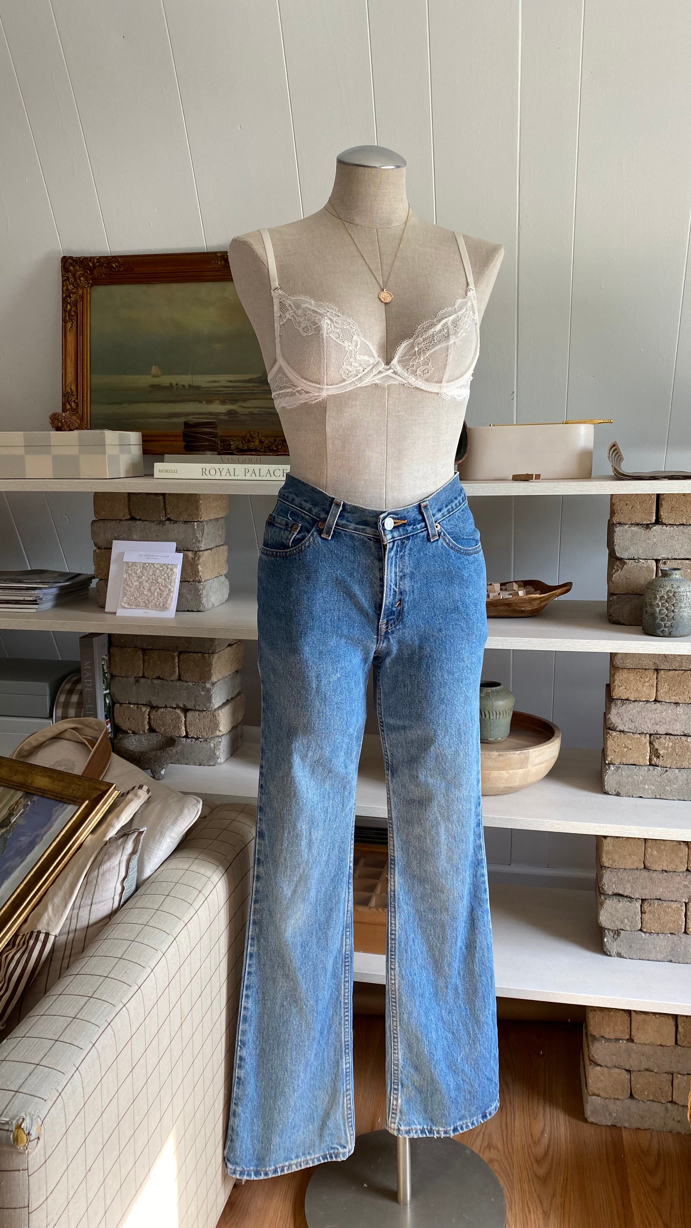 Vintage Levis size 26 waist 100 percent cotton denim – Shop Clothing Compass