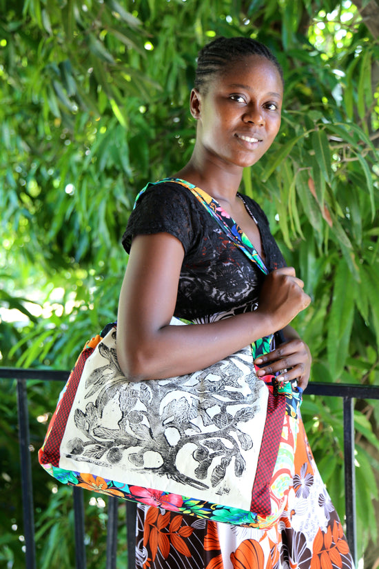 Folk Bags From Haiti - Shop Our Gallery of Haitian Artwork