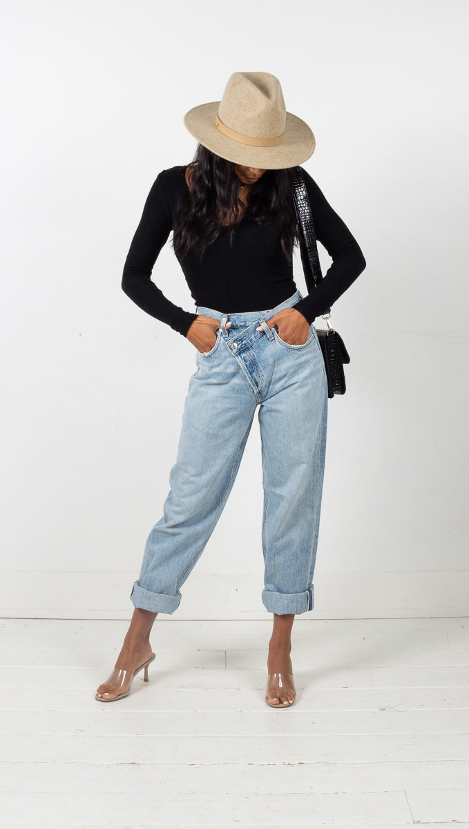 agolde criss cross jean