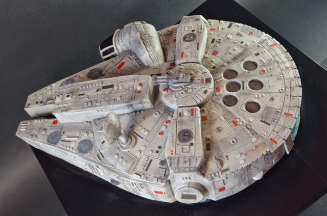 Star Wars Millennium Falcon Cake by Cup a Dee Cakes, via Boing Boing