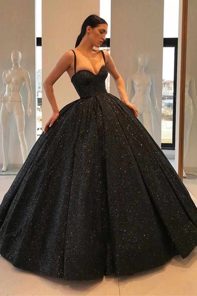 Black Applique V-neck Spaghetti Straps Princess Prom Ball Gown