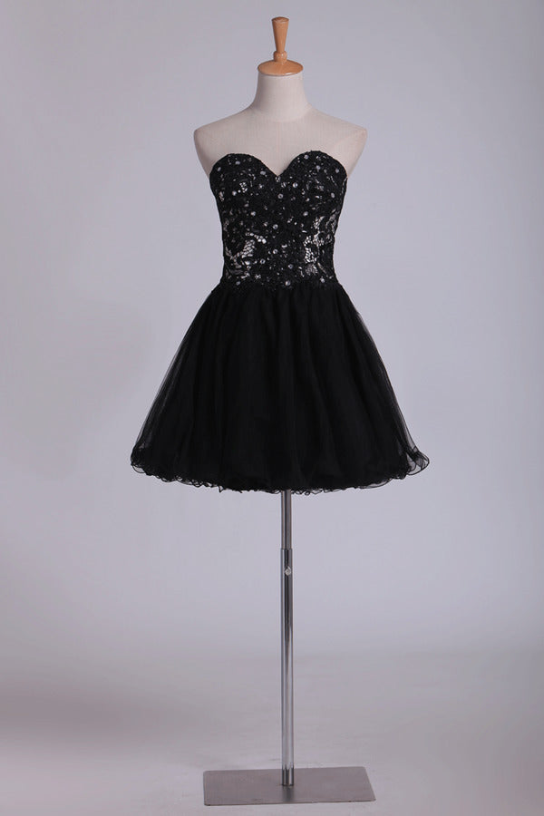 2022 A Line Homecoming Dresses Sweetheart With Beads And Applique PA89KA2A