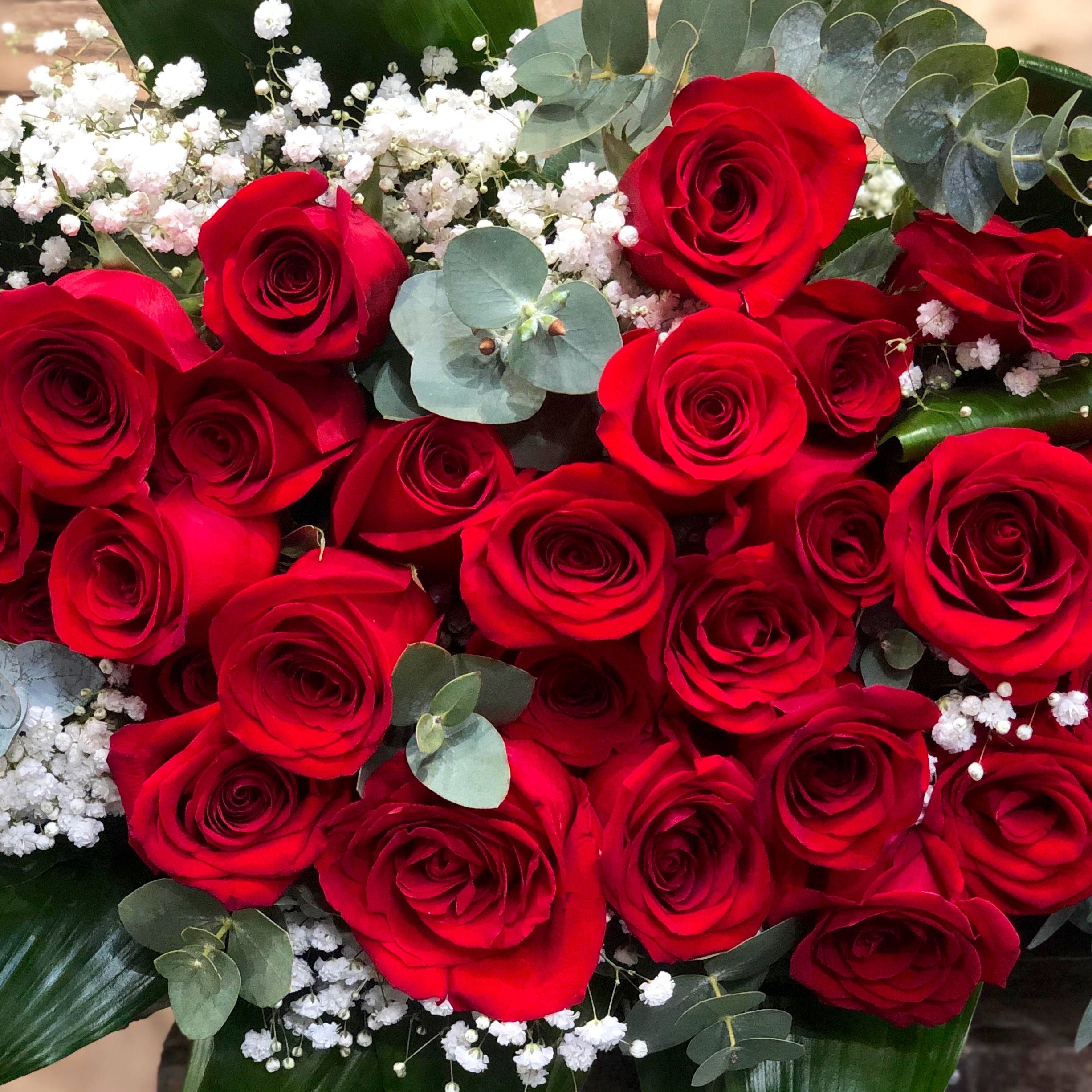 12 Roses Rouges – Fleuriste Centre Ville