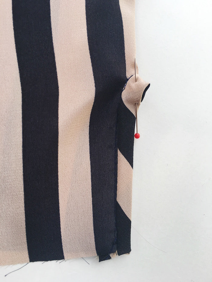 Sarah Shirt Sewalong: Assembling & setting in the sleeves (both variat ...