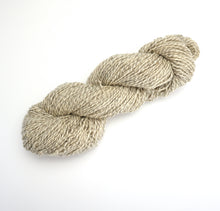 Load image into Gallery viewer, Rug Wool Yarn 2 ply Tan and white
