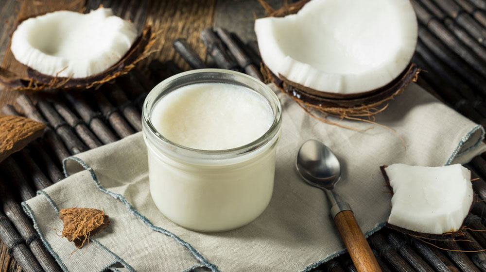 BIG REASONS TO USE COCONUT OIL FOR HAIR LOSS