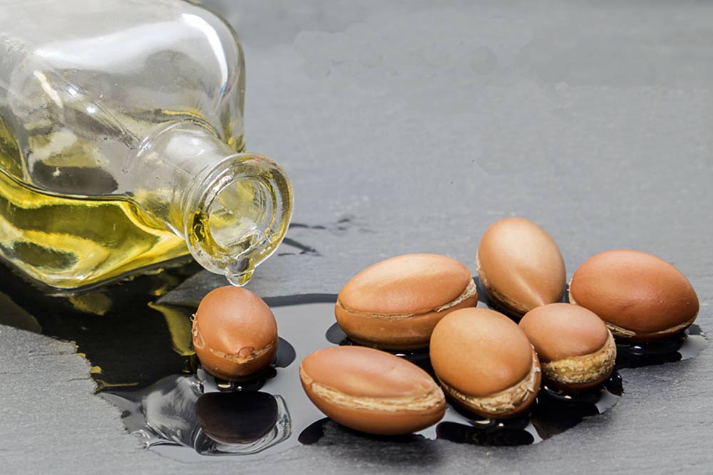 THE SECRETS OF ARGAN OIL FOR MORE HEALTHY AND THICK HAIR
